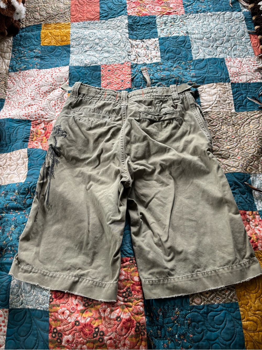 Men’s shorts - Picture 3 of 4